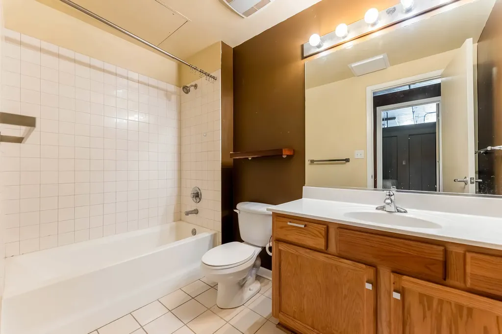 1550 South Blue Island Avenue Chicago IL 60608
