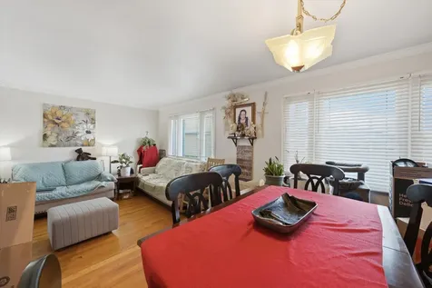 4517 110TH Place Oak Lawn IL 60453
