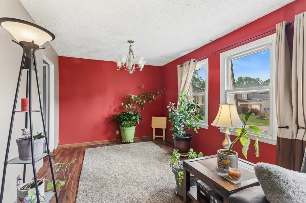 330 Shield Court Bolingbrook IL 60440