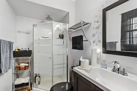 330 Shield Court Bolingbrook IL 60440