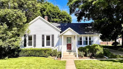 313 North 3rd Avenue Morton IL 61550