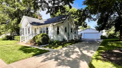 313 North 3rd Avenue Morton IL 61550