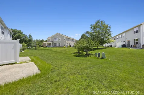 392 Bluegrass Parkway Oswego IL 60543