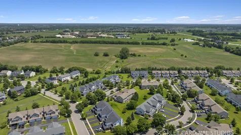 392 Bluegrass Parkway Oswego IL 60543