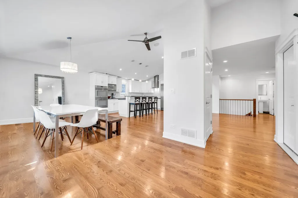 13513 South 84th Avenue Orland Park IL 60462