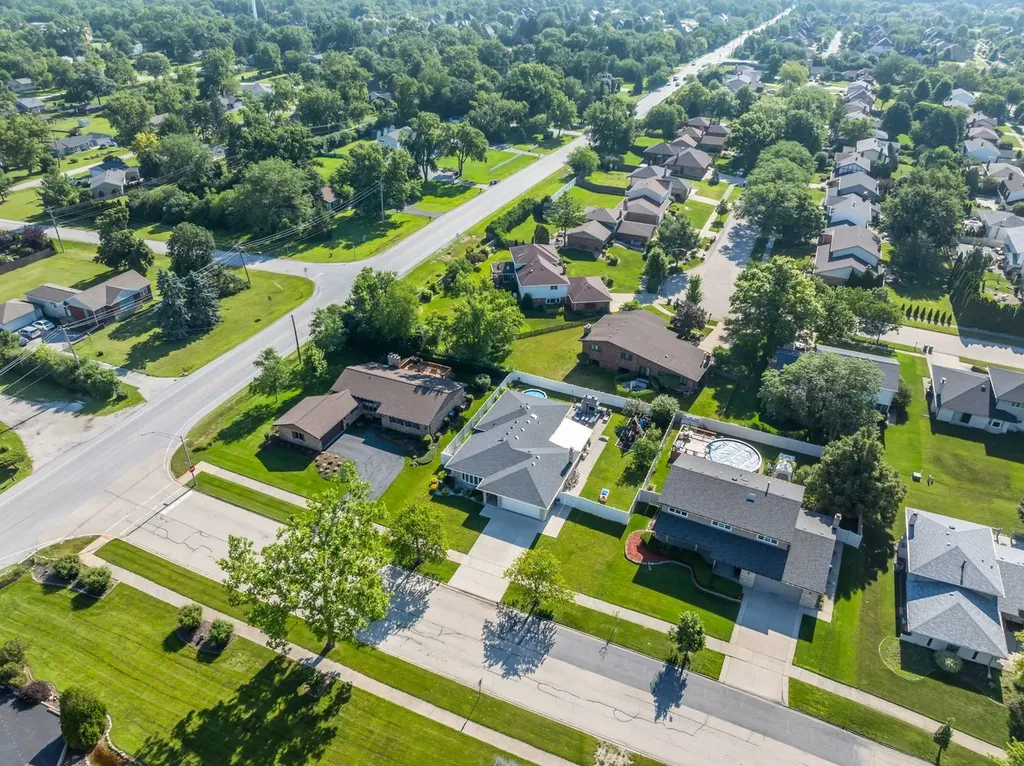 13513 South 84th Avenue Orland Park IL 60462