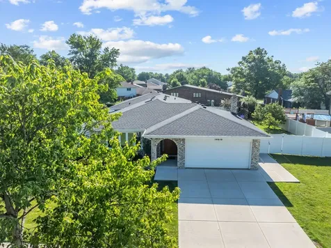 13513 South 84th Avenue Orland Park IL 60462