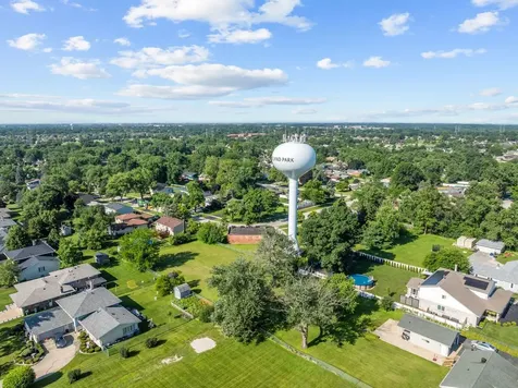 13513 South 84th Avenue Orland Park IL 60462