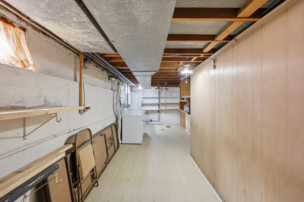 5107 Fairview Lane Skokie IL 60077