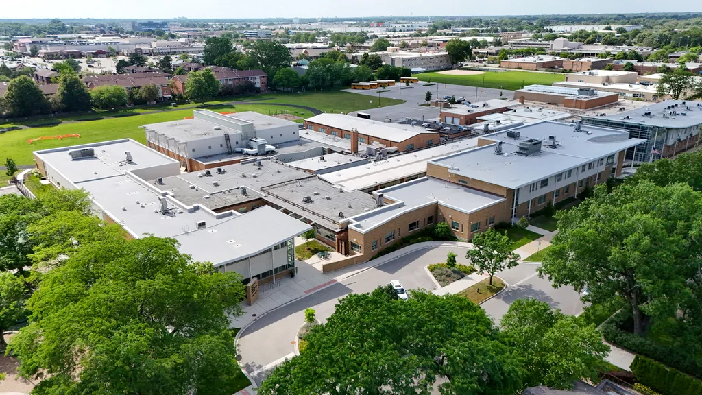 5107 Fairview Lane Skokie IL 60077