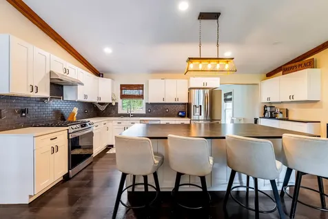 17W667 Lorraine Avenue Addison IL 60101