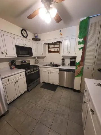 6670 South Brainard Avenue Countryside IL 60525