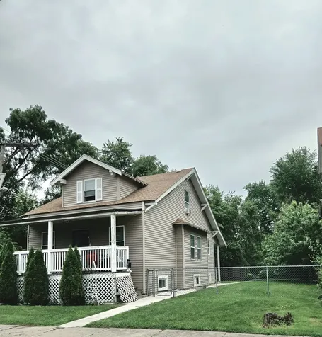 11515 South Eggleston Avenue Chicago IL 60628