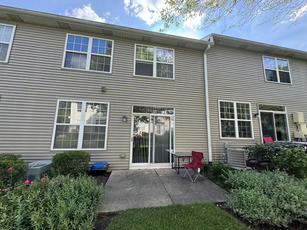 2956 Rutland Circle Naperville IL 60564