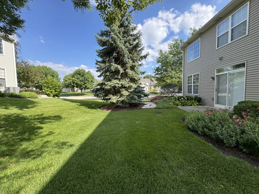 2956 Rutland Circle Naperville IL 60564
