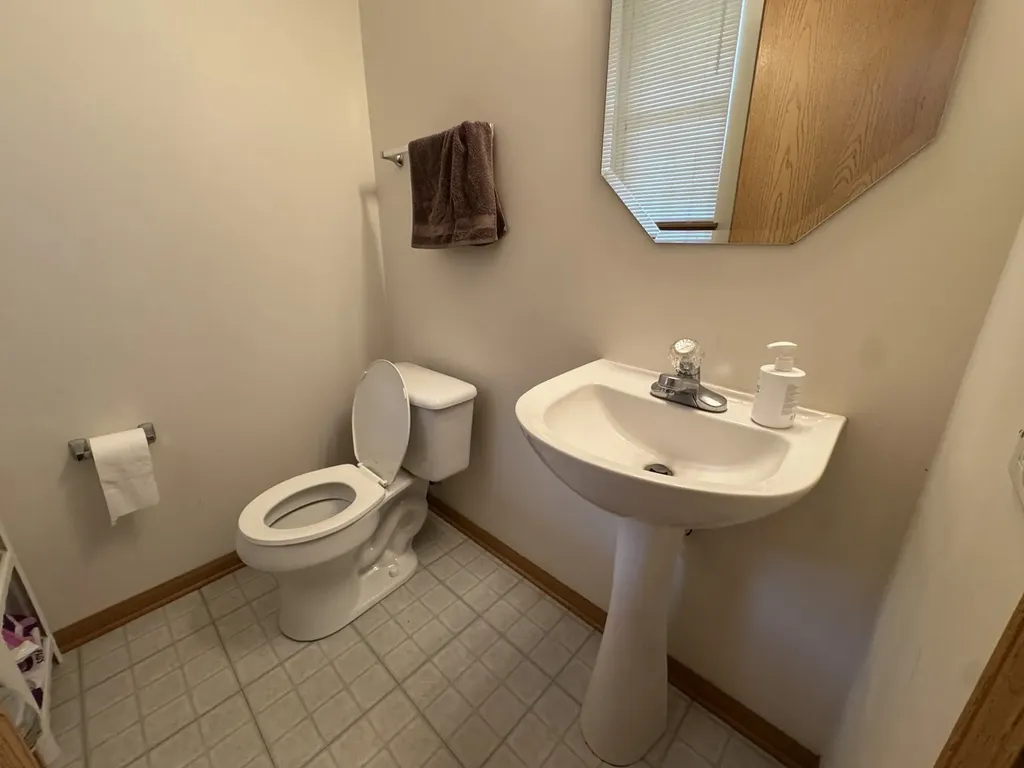 2956 Rutland Circle Naperville IL 60564