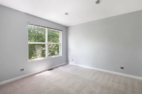 681 West Huron Hills Trail Round Lake Heights IL 60073