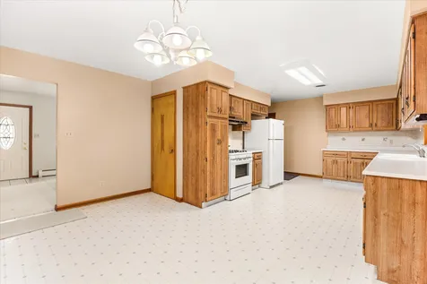 1412 South Jackson Street Streator IL 61364