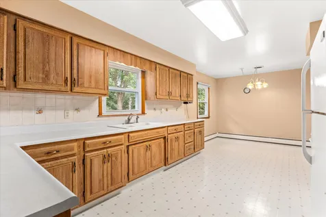 1412 South Jackson Street Streator IL 61364