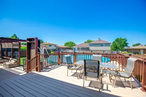 16624 Henry Lane Tinley Park IL 60477
