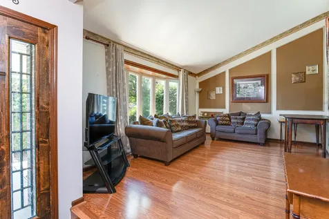 16624 Henry Lane Tinley Park IL 60477