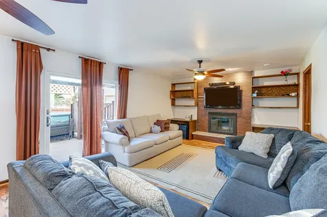 16624 Henry Lane Tinley Park IL 60477