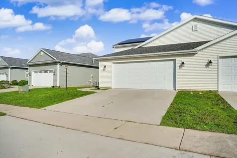 3314 Boulder Ridge Drive Champaign IL 61822