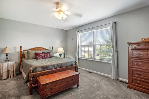 2460 Hartfield Drive Montgomery IL 60538