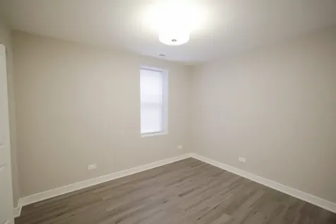 2253 South Whipple Avenue Chicago IL 60623