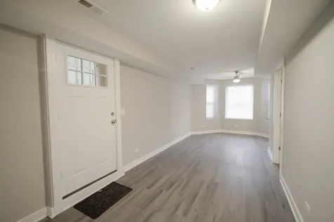 2253 South Whipple Avenue Chicago IL 60623