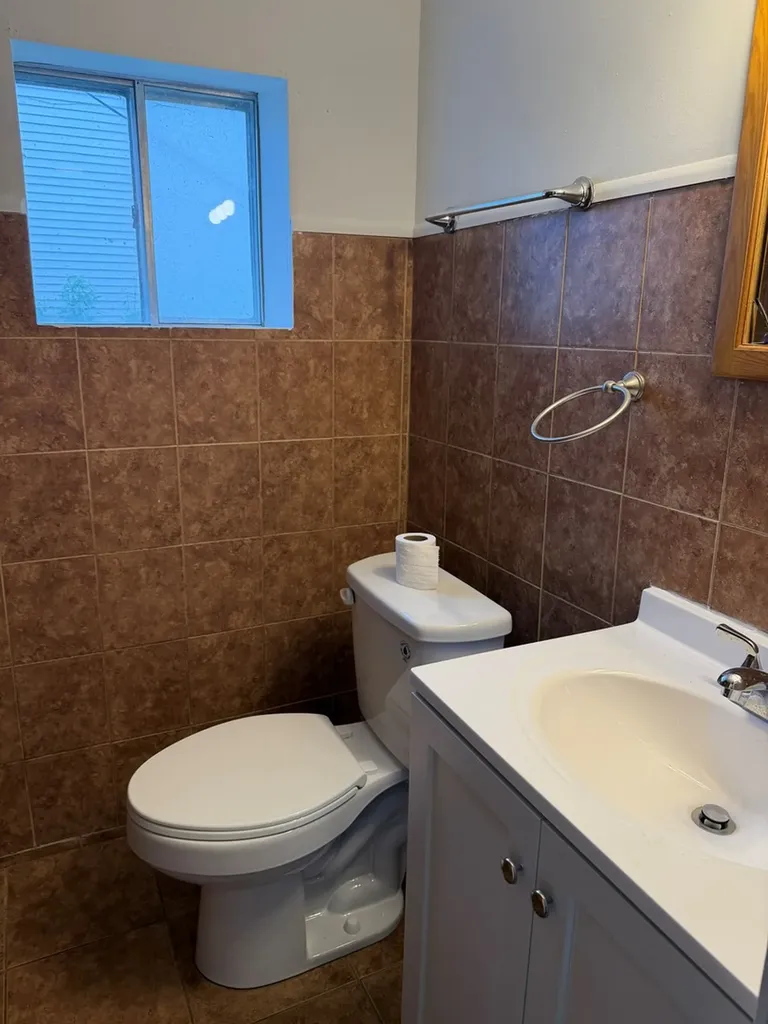 934 South Harvard Avenue Addison IL 60101