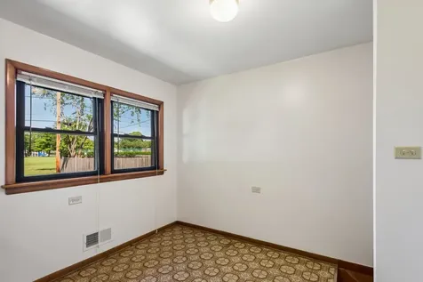242 North Greenview Avenue Mundelein IL 60060