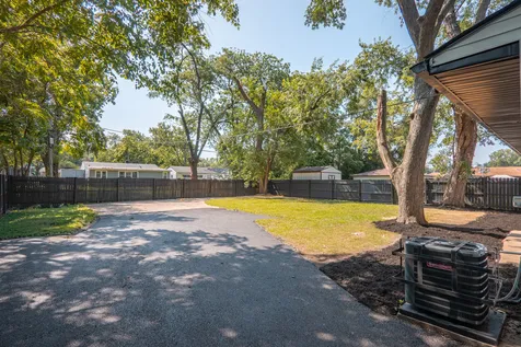 16516 Turner Avenue Markham IL 60428