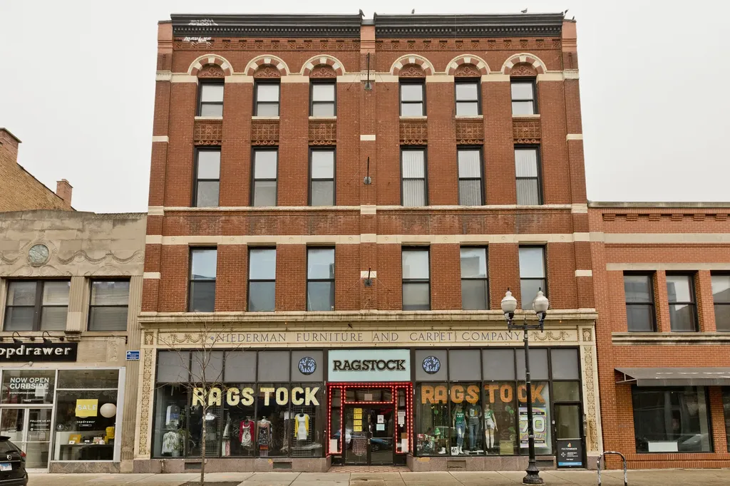1459 North Milwaukee Avenue Chicago IL 60622