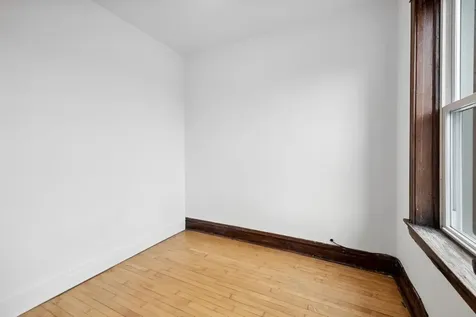 3213 South Lituanica Avenue Chicago IL 60608