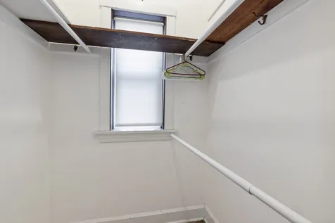 3213 South Lituanica Avenue Chicago IL 60608