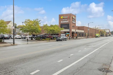 3213 South Lituanica Avenue Chicago IL 60608