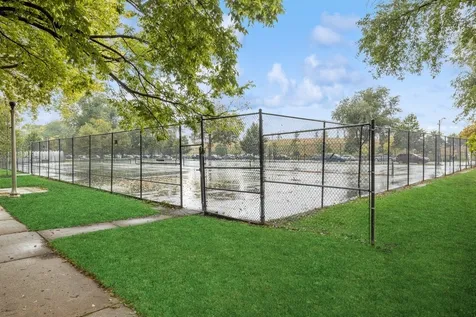 3213 South Lituanica Avenue Chicago IL 60608