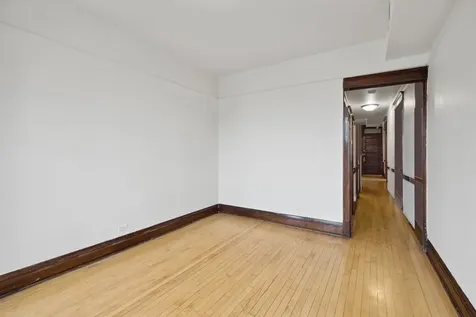 3213 South Lituanica Avenue Chicago IL 60608