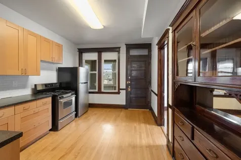 3213 South Lituanica Avenue Chicago IL 60608