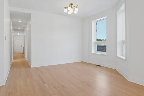 848 West George Street Chicago IL 60657