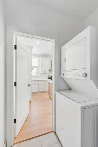 848 West George Street Chicago IL 60657