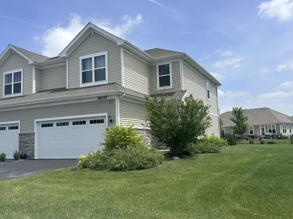 16037 South Moss Court Plainfield IL 60586