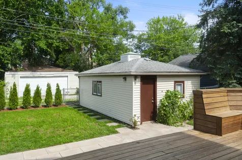 6711 North Monticello Avenue Lincolnwood IL 60712
