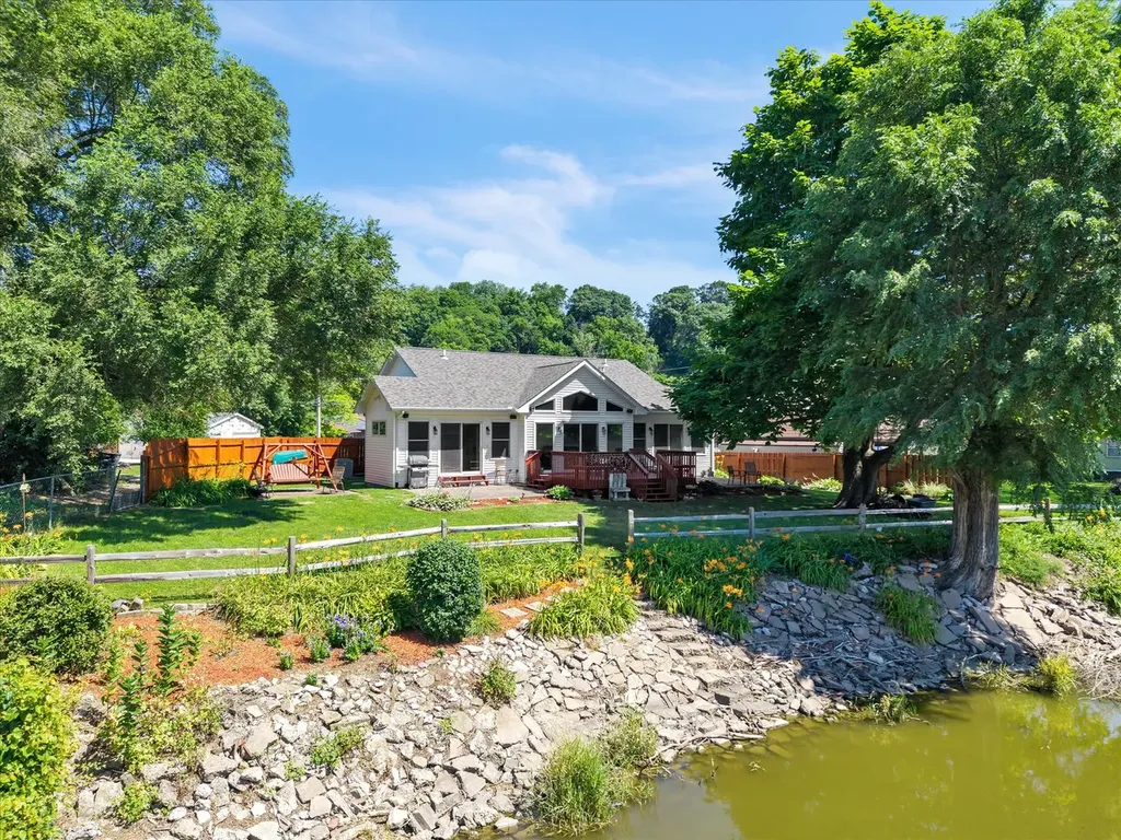 4629 34TH Street Rock Island IL 61201