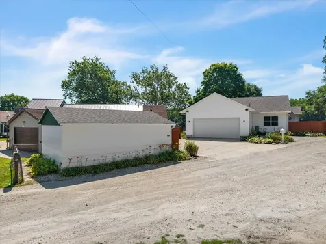4629 34TH Street Rock Island IL 61201