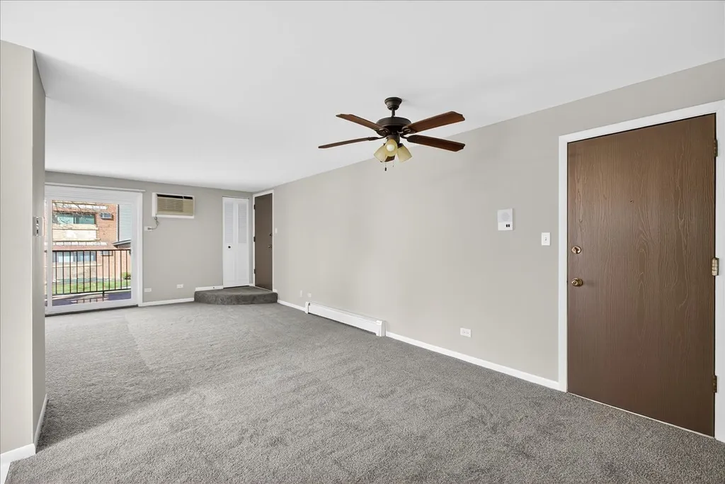 716 West 65th Street Westmont IL 60559