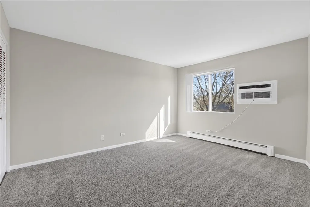 716 West 65th Street Westmont IL 60559