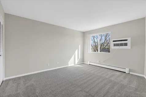 716 West 65th Street Westmont IL 60559