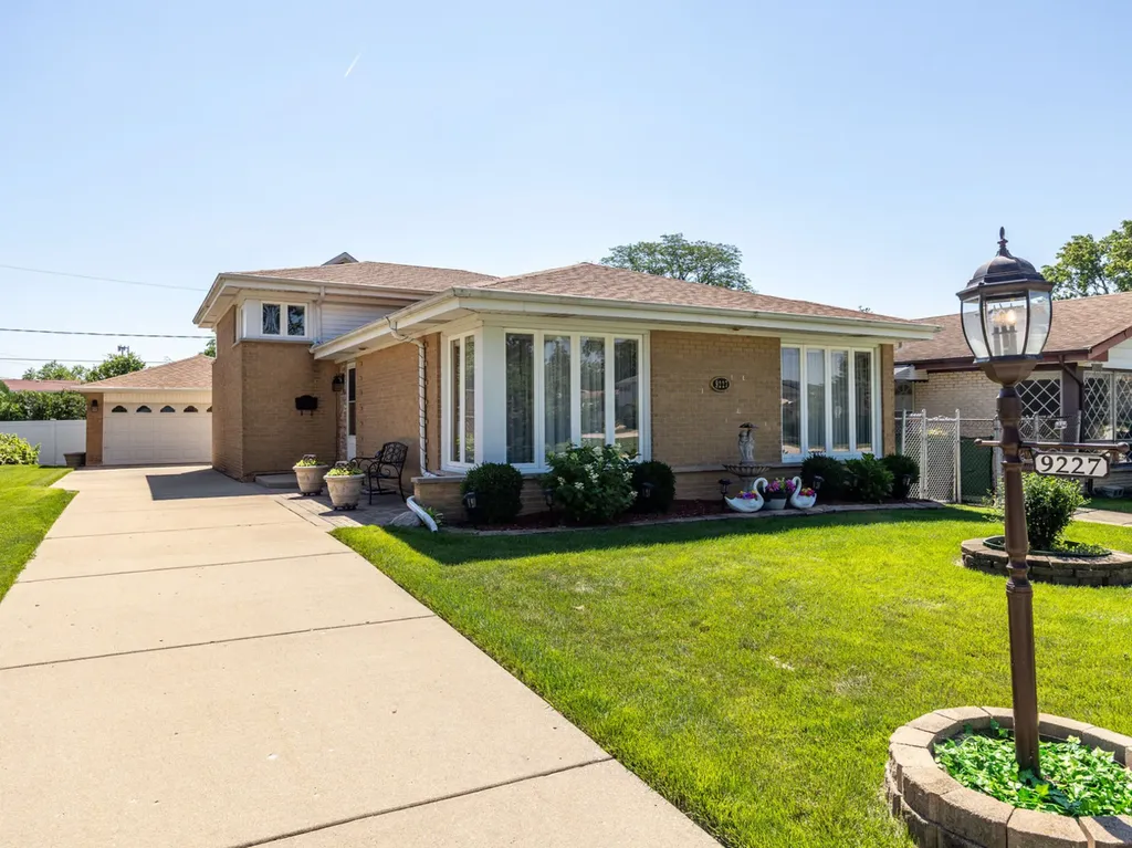 9227 Merrill Avenue Morton Grove IL 60053